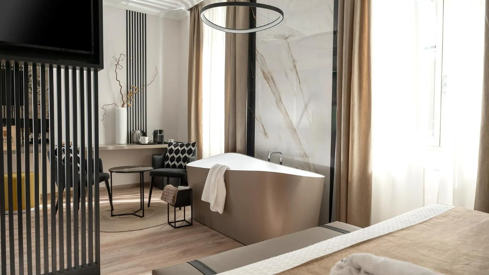 Hotel Helvetia Thermal Spa بوريتا تيرمي